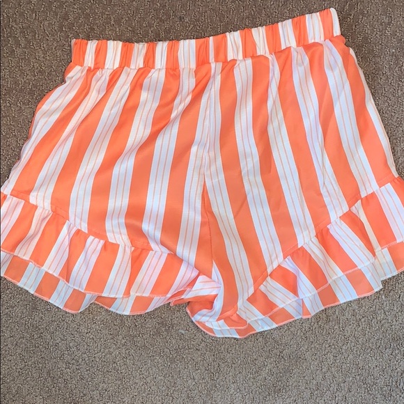 Two piece set - Picture 4 of 5